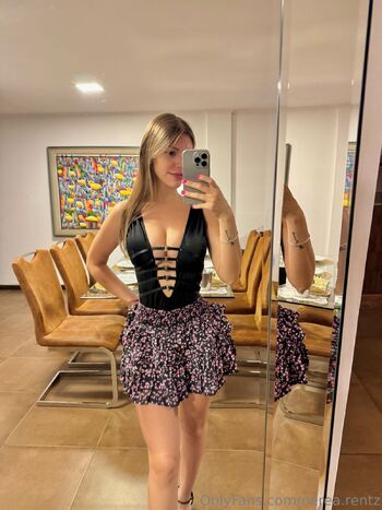 Nerea Rent / nerea.rentz nude photo #15