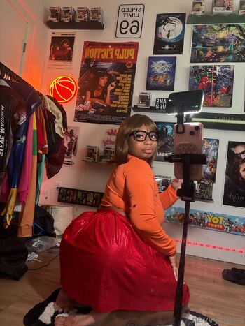 NEV-online ( quitting December unlock / nevvycakes nude photo #10