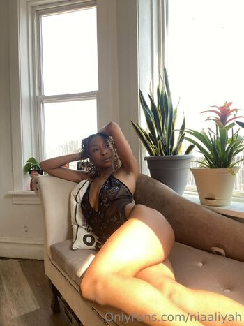 Nia Aliya / niaaliyah / nia__aliyah nude photo #17