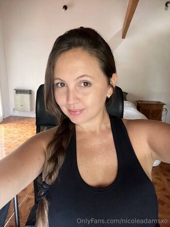 Nicole / nicoleadamsxo nude photo #25