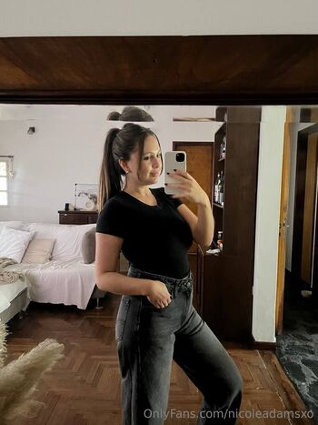 Nicole / nicoleadamsxo nude photo #28
