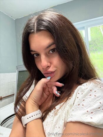 NicoleSkirts / nicoleskirtsfree nude photo #32