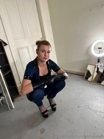 (Nik) Hannah Blayz / nikhannah nude photo #23