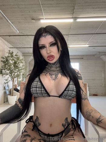 Nikki Bite / nikkibitezfree / nikkibitez nude photo #12