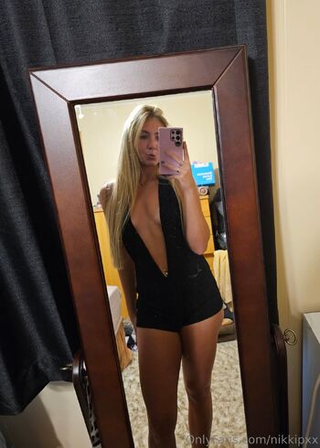 Nikki / nikkipxx nude photo #11
