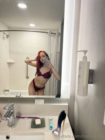 Nikky UwU / nikky_uwu nude photo #16