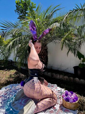 Nikole Ryan FRE / nikoleryanfree nude photo #11