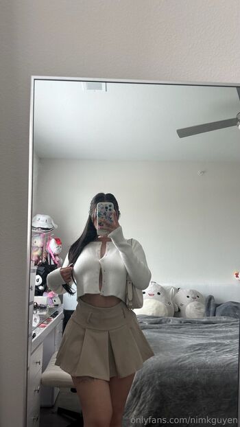 Kimm / nimkguyen nude photo #21