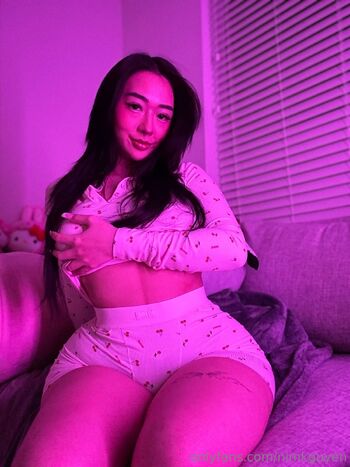 Kimm / nimkguyen nude photo #34