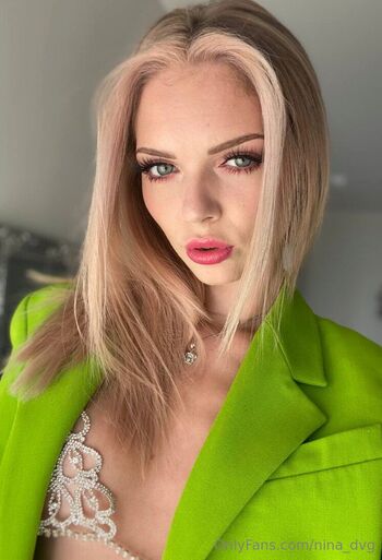 Nina / nina_dvg nude photo #4