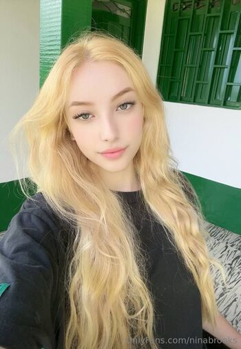 Nina / ninabrooks nude photo #26