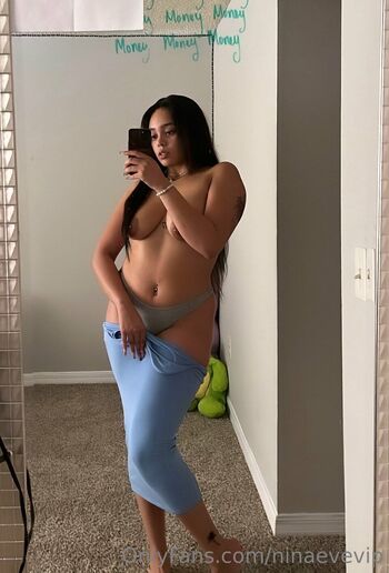 ninaevevip nude photo #16