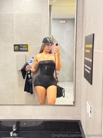 Nin / ninagomezts nude photo #16