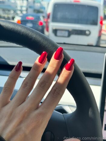 Nin / nininini nude photo #9