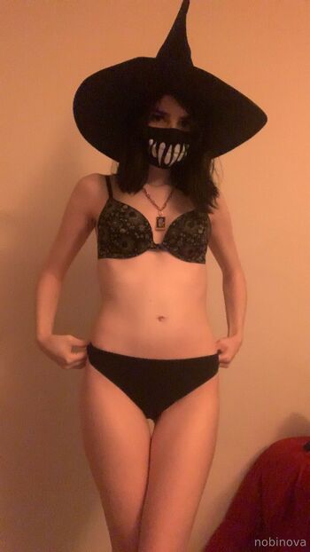 nob / nobinova nude photo #18