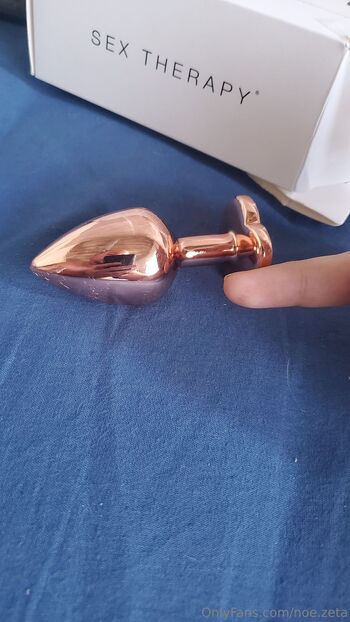 Noe.zet / noe.zeta nude photo #12