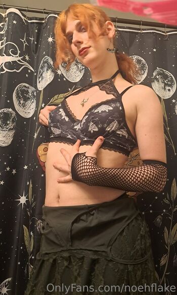Noehflak / noehflake nude photo #13