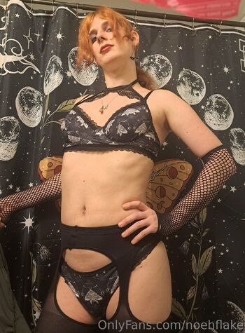 Noehflak / noehflake nude photo #14