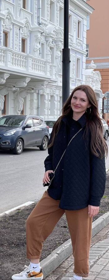 Noelle / noellemesmer nude photo #13