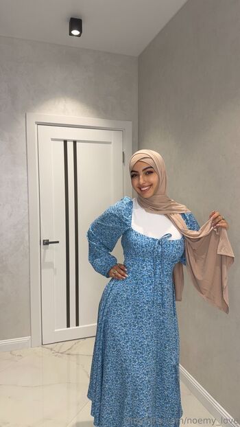 Noemy / noemy_love nude photo #19