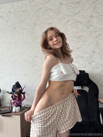 Abby / noreenestabrooks nude photo #6