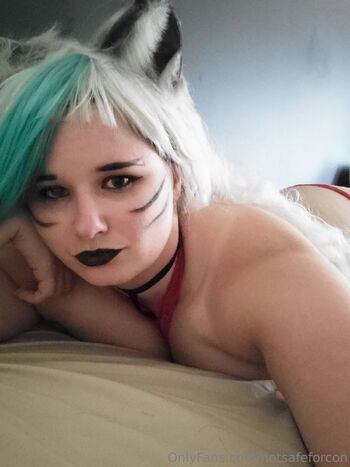 Notsafeforco / notsafeforcon nude photo #8