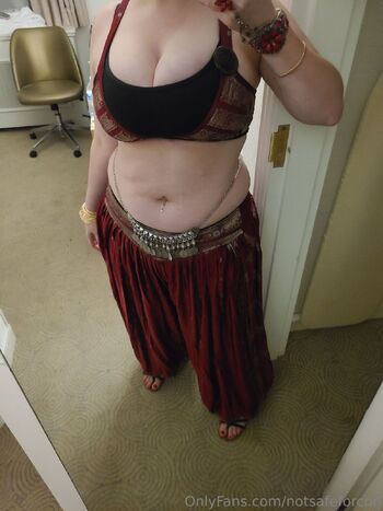 Notsafeforco / notsafeforcon nude photo #20