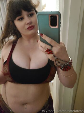 Notsafeforco / notsafeforcon nude photo #23