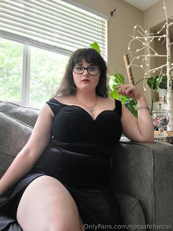 Notsafeforco / notsafeforcon nude photo #25