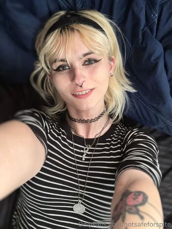 SPITE CHILLIN / notsafeforspite nude photo #18