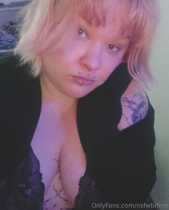 OnlyFans / nsfwbrfrss nude photo #6