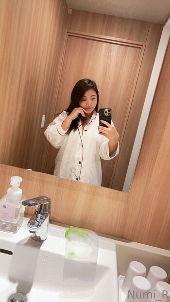 Numi_R (Free Page / numi_r_free nude photo #14