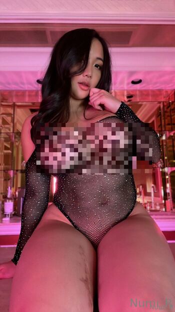 Numi_R (Free Page / numi_r_free nude photo #28