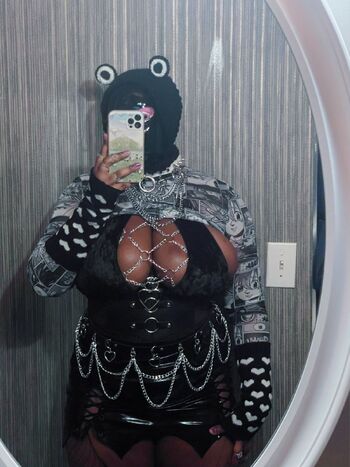 Nymph / nymphenchantress nude photo #11