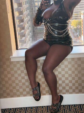 Nymph / nymphenchantress nude photo #33