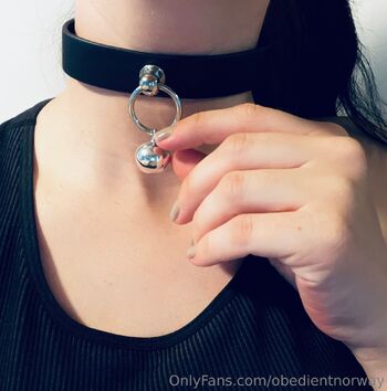 ObedientNorwa / obedientnorway nude photo #5