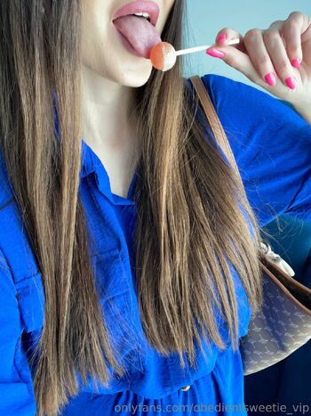 Obedient Sweetie FRE / obedientsweetie_free nude photo #26