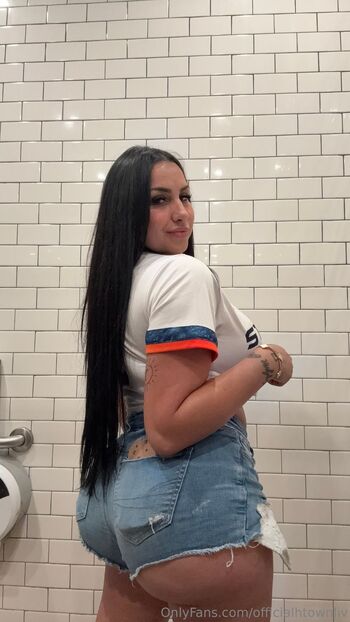 Livs Free Pag / officialhtownliv nude photo #3