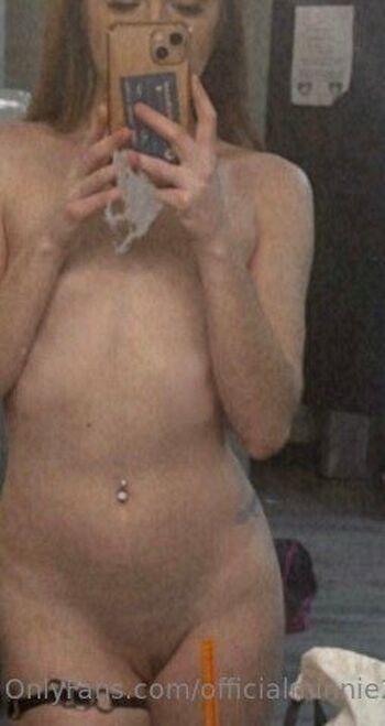 baby girl min / officialminnie2 nude photo #5