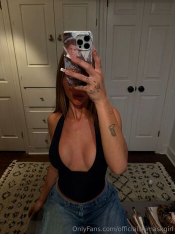 T H E S K I M A S K G I R / officialskimaskgirl nude photo #7