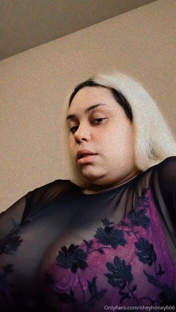 Honey Escoba / oheyhoney666 nude photo #6