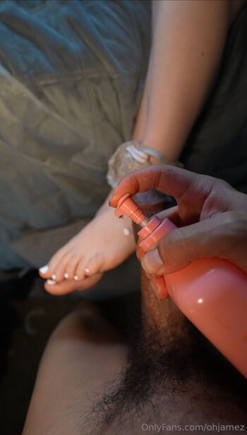 Jett / ohjamez nude photo #2