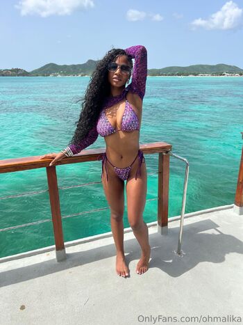 Malik / ohmalika nude photo #13