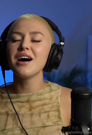 𝐋𝐮𝐧𝐚 / ohmy_luna / ohmy.lunaa nude photo #13
