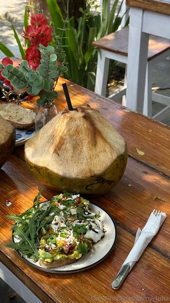 𝐋𝐮𝐧𝐚 / ohmy_luna / ohmy.lunaa nude photo #17