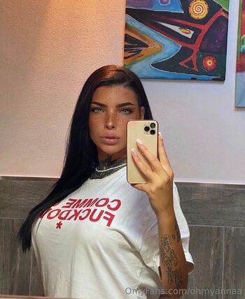 Anna / ohmyannaa / anna__fusato nude photo #17