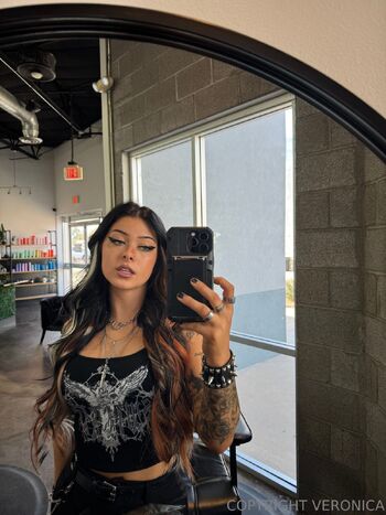 VERONIC / okokveronica / v.okay nude photo #28