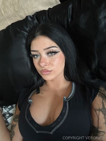 VERONIC / okokveronica / v.okay nude photo #35