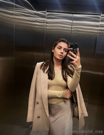 Olivia / oli_viaa nude photo #14