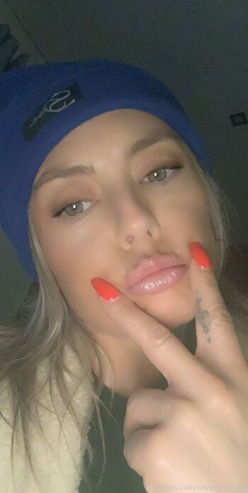 Sonia / oliveiramsonia nude photo #8